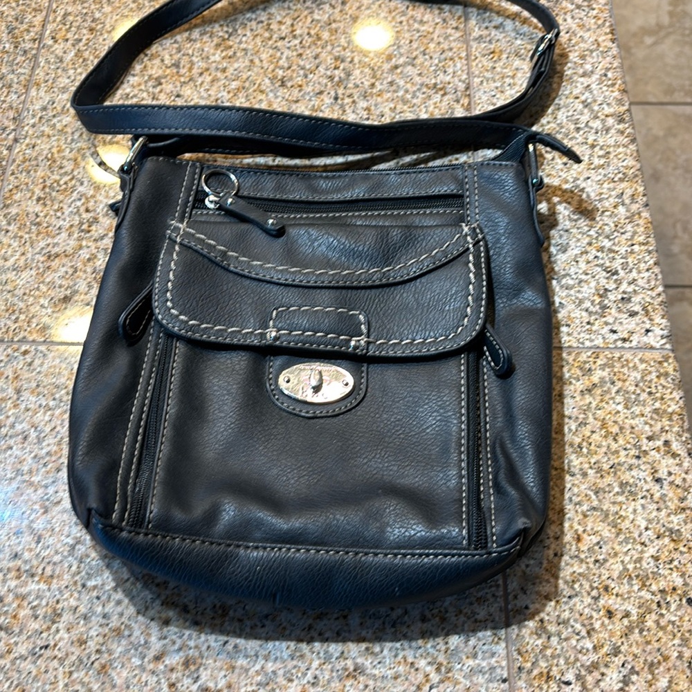 Box crossbody purse